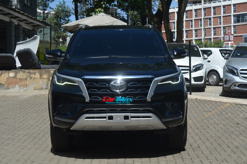 2017 Toyota Fortuner TRD - Nairobi